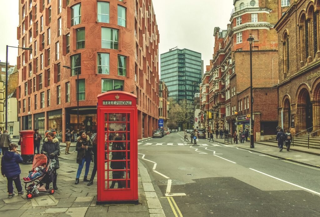 UK Skilled Worker Dependent Visa
